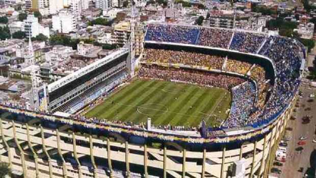 Debate por La Bombonera: ¿ampliación o cancha nueva?