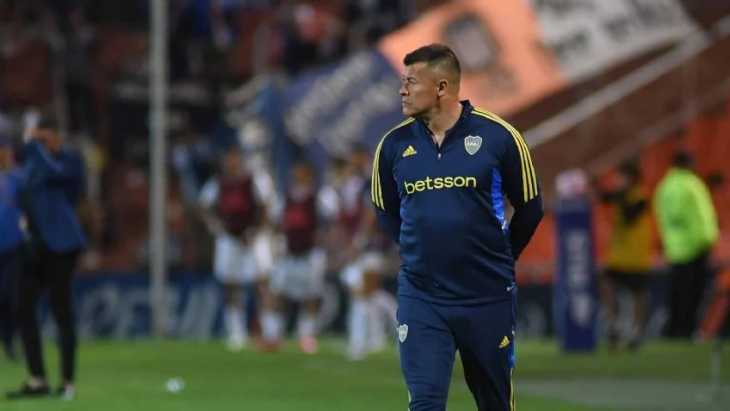 ¿Depende de ganar la Libertadores para seguir en Boca? La reacción de Almirón ante la incómoda pregunta