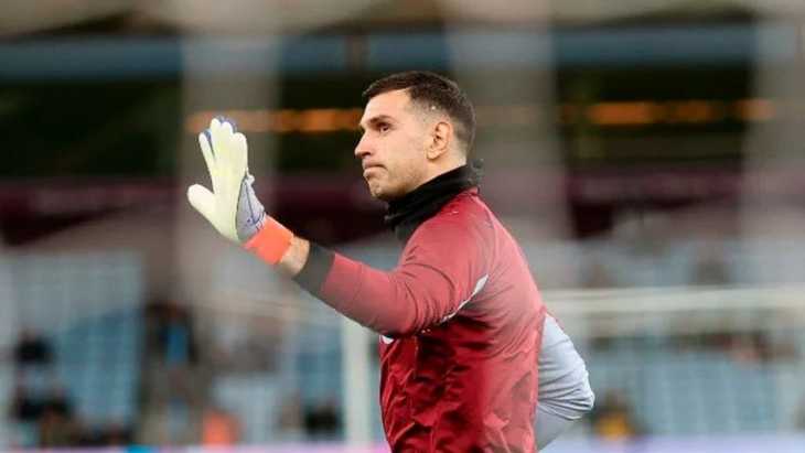 Dibu Martínez reveló a qué arquero de Boca nombraba cuando jugaba a atajar de chico