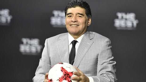 Diego Maradona, contra Edgardo Bauza Diego Maradona, contra Edgardo Bauza