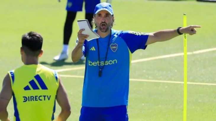 Diego Martínez mezcló en la práctica de Boca y no dio indicios del once para el debut