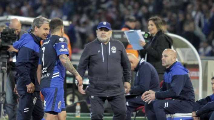 ¿Diego, Napoli y el Lobo en la Bombonera?