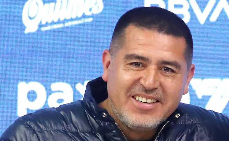 Dos refuerzos del mismo club: Riquelme acelera para meter dos incorporaciones claves en Boca