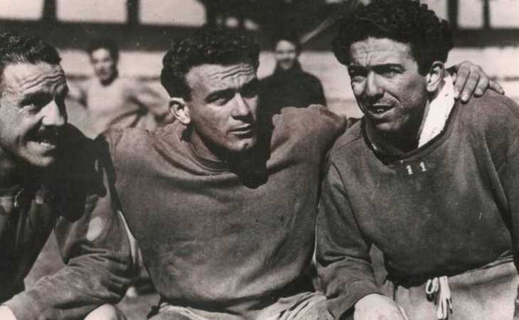 El día en que Boca y River jugaron juntos: Labruna tuvo que usar la camiseta azul y amarilla