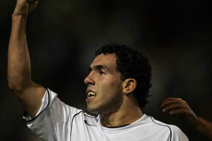 El día que Carlos Tévez brilló contra Santos FC