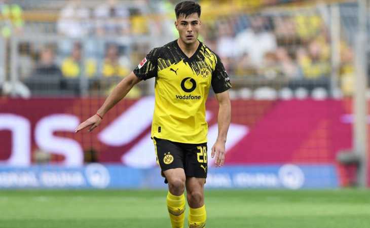 El duro revés que sufrió Aaron Anselmino en Borussia Dortmund: “Otra vez no”