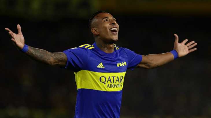 El elogio de Riquelme a Villa: Hace dos años que es el mejor jugador en Argentina