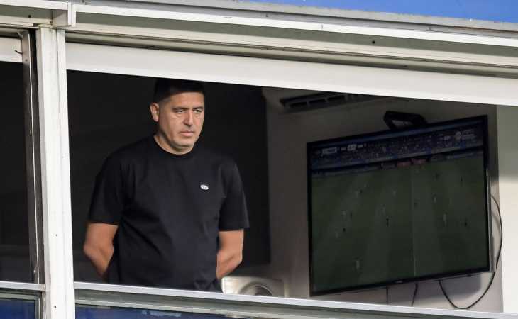 El entrenador que siempre suena, pero no llegará: “Con Riquelme, no va a ser DT de Boca”