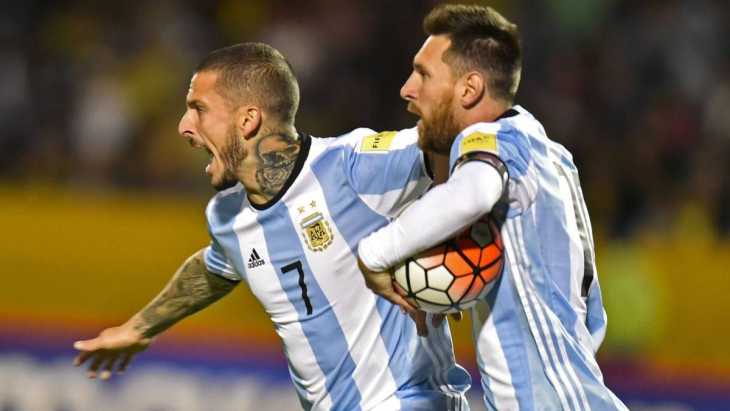 El gesto de Messi que emocionó a Darío Benedetto: Mi rey