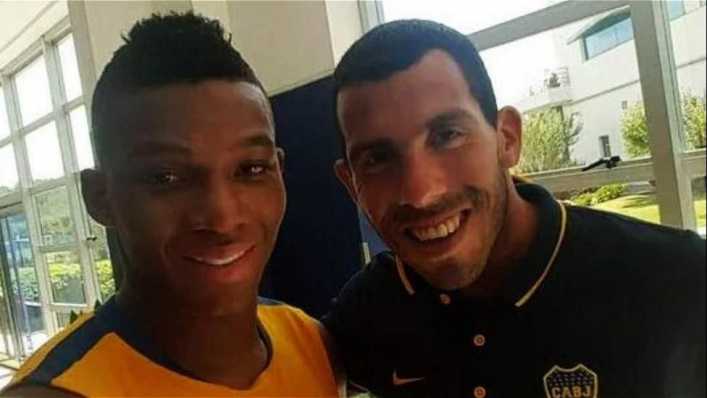 FOTO: El gesto de Tevez con Fabra que emocionó al colombiano