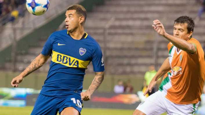 El golazo de Edwin Cardona en el amistoso entre Boca y Banfield