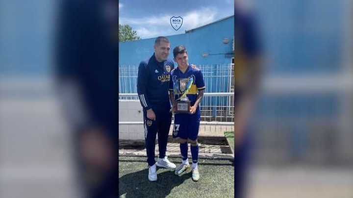 El lindo gesto de Riquelme con los pibes de Boca