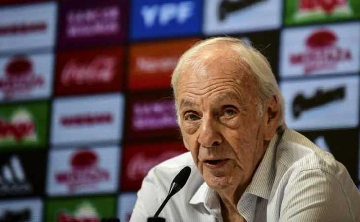 El mejor futbolista de la historia según César Luis Menotti: Era sobrenatural