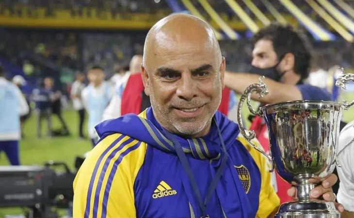 El nuevo apodo que los hinchas le pusieron a Chicho Serna por el mercado de pases de Boca