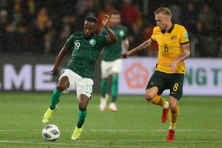 El primer rival de Argentina en el Mundial sorprendió al desafectar a uno de sus delanteros