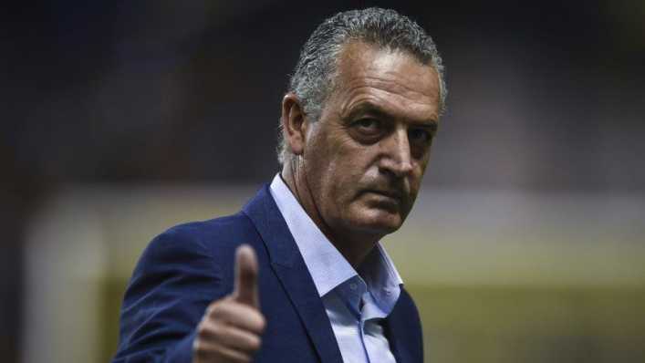 El récord que conseguirá Alfaro si Boca le gana a Unión