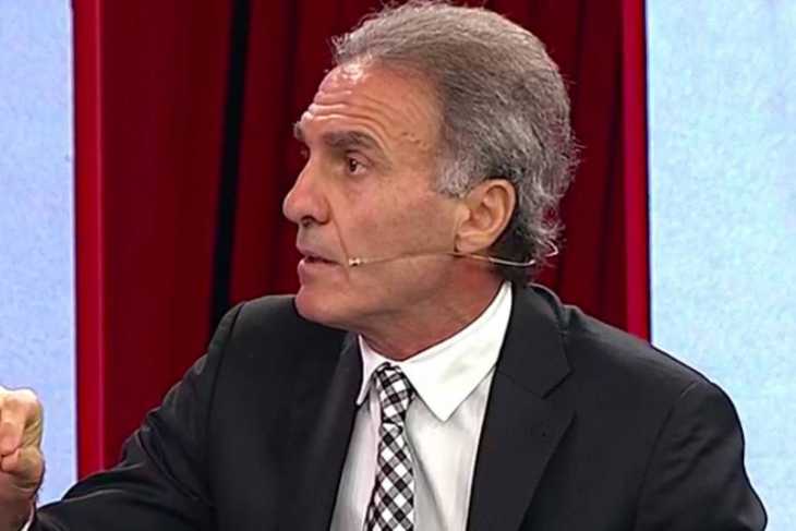 El show de Ruggeri: asustó a sus compañeros con su aparición y apuntó contra el Consejo de Boca