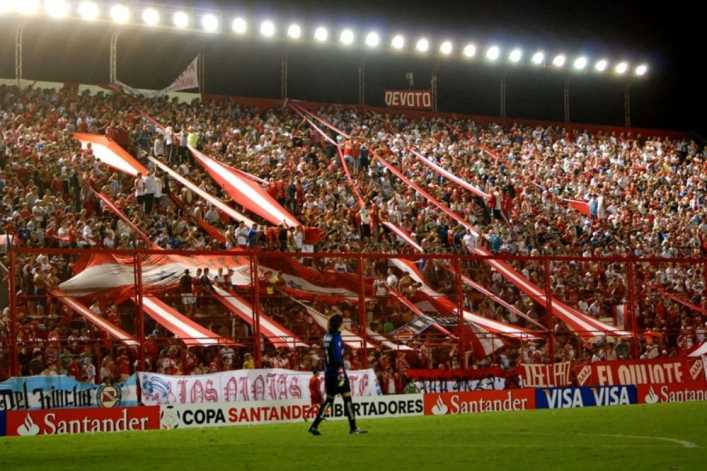 En La Paternal lo esperan a Tévez