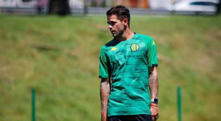 En México estallaron contra Riquelme y Gago por su posible llegada a Boca: Victimario y mercenario