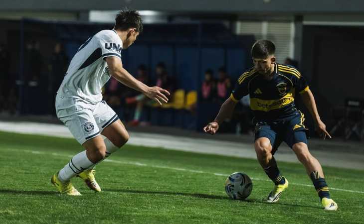 Es categoría 2007, tiene de ídolo a Riquelme y es el 10 de la Reserva que ilusiona a Boca: Lautaro Bianco