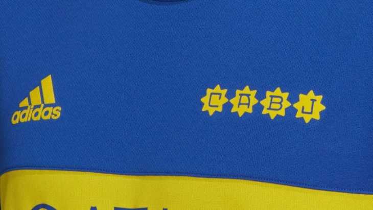 Es oficial la nueva camiseta de Boca en honor a Maradona