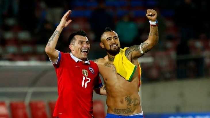 Espina vende a Vidal para Boca Juniors: Es como cuando llegó Medel, son jugadores hechos para este equipo