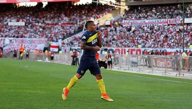 Espinoza: Si viene Tevez le voy a pedir una camiseta