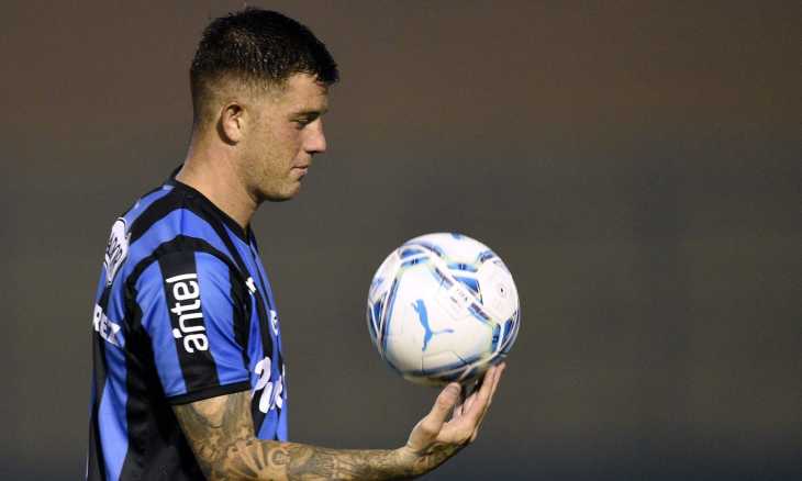 El delantero que quiere Boca fue desafectado de la lista de concentrados de su equipo