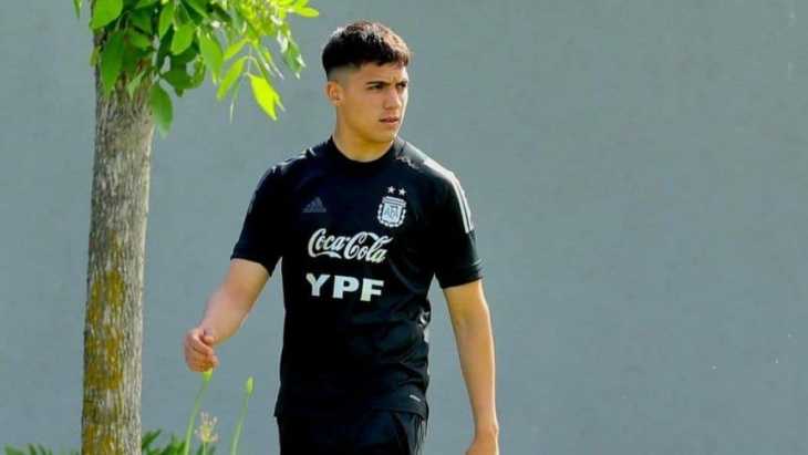 Exequiel Zeballos: la vergüenza en la Selección, su foto con Messi y el sueño de Qatar