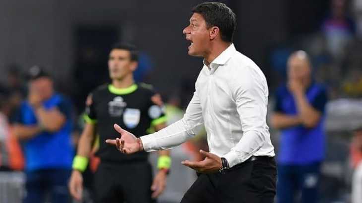 Fin de la novela: Riquelme tomó una decisión sobre el futuro de Battaglia como DT de Boca