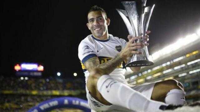 La foto más tierna: el hijito de Tevez y su amor incondicional por Boca