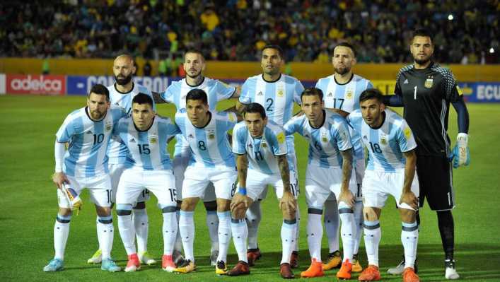 FOTOS: Lionel Messi presentó la nueva camiseta de la selección argentina