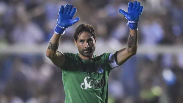 Fue campeón en Banfield, jugó en Boca, sufrió una injusticia ante River en la Libertadores y ahora es Director Deportivo: el presente del Laucha Lucchetti