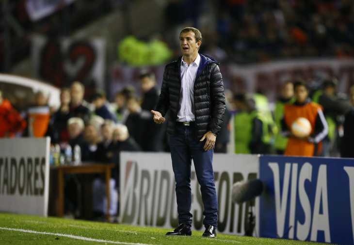 Gente capacitada: Arruabarrena y un consejo para Riquelme que generó polémica en Boca