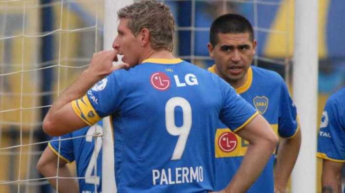 Grondona logró reunir a Palermo y Riquelme