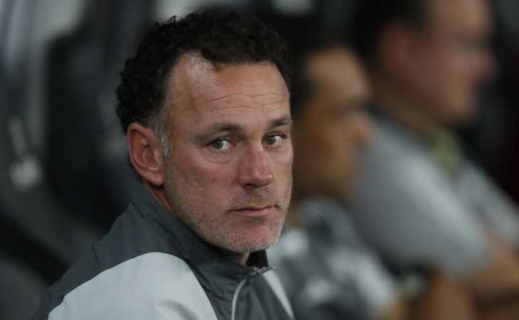 ¿Guiño a Boca? La multimillonaria oferta que rechazó Gabriel Milito, pero que le deja un aviso a Riquelme