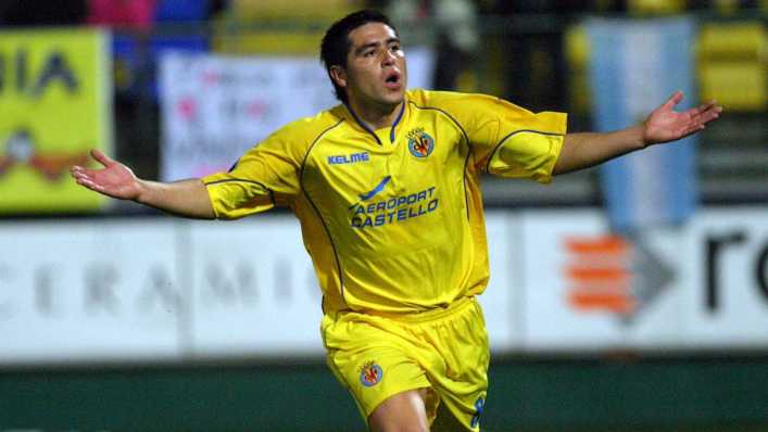 Hace 16 años Riquelme convertía su primer hat trick con el Villarreal