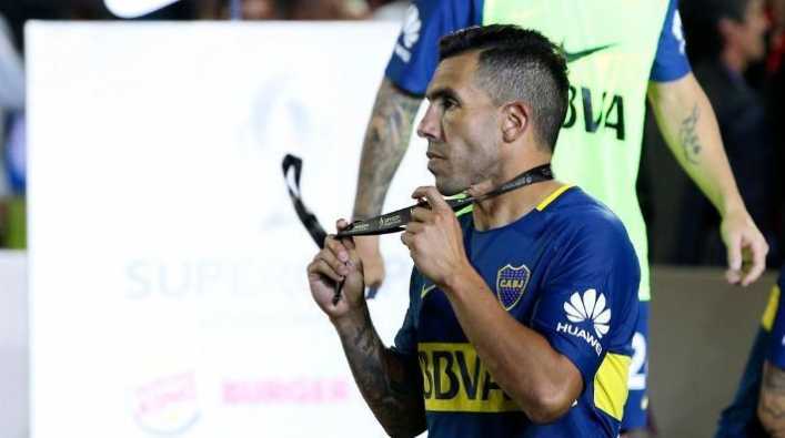 Heinze sería el elegido por Tevez para el banco de Boca