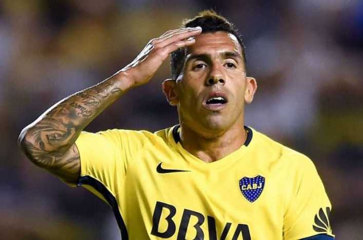 ¡Increíble! Carlos Tévez se lesionó en la cárcel