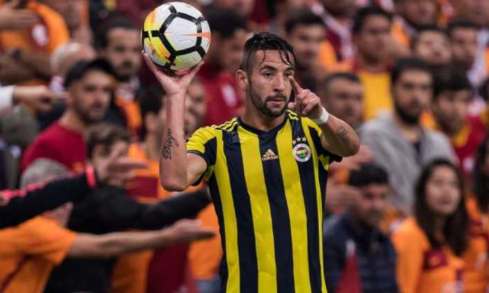 Isla confirma oferta de Boca Juniors