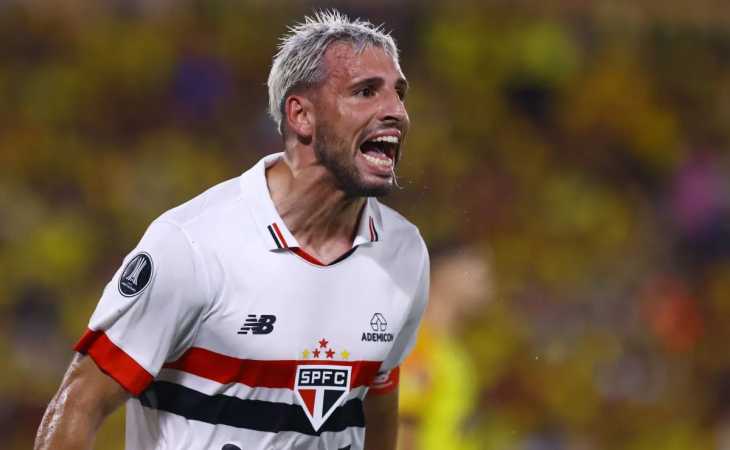 Jonathan Calleri reveló que quiere regresar al fútbol argentino, pero no a Boca