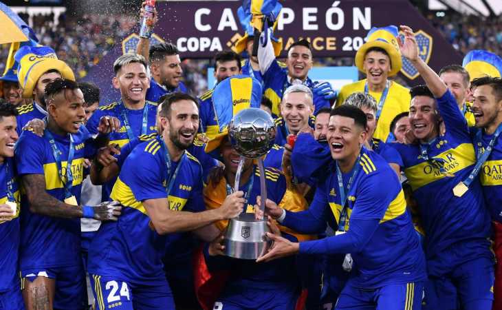 Jorman Campuzano fue campeón en Boca y puede ser la llave para la llegada de Hinestroza