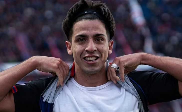 Juan Román Riquelme acelera por Alexis Cuello y hay una ventaja: “El jugador prefiere ir a Boca”