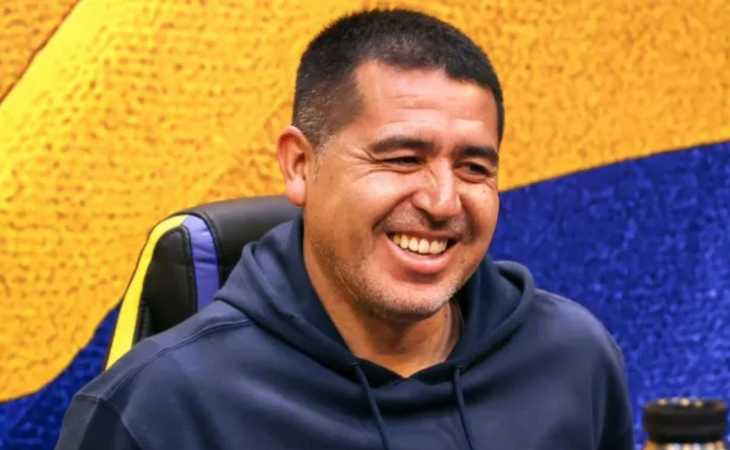 Juan Román Riquelme viaja a Miami este jueves, con ¿tres? compañeros de viaje especiales