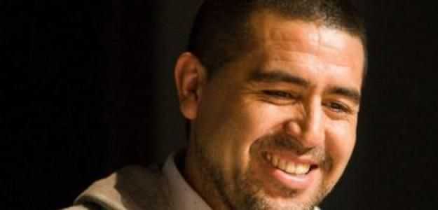 Juan Román Riquelme ya tiene a su delantero