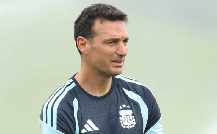 ¿Juega Paredes? El equipo que piensa Lionel Scaloni en Argentina vs. Egipto