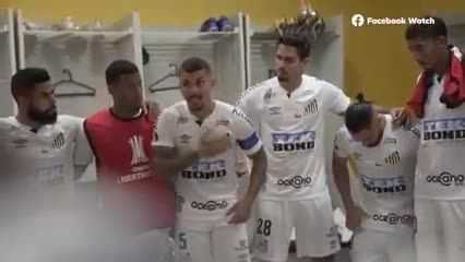 La arenga picante de Santos en el vestuario de la Bombonera