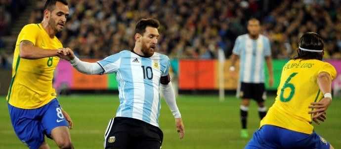 La Argentina de Sampaoli se estrena ganando a Brasil