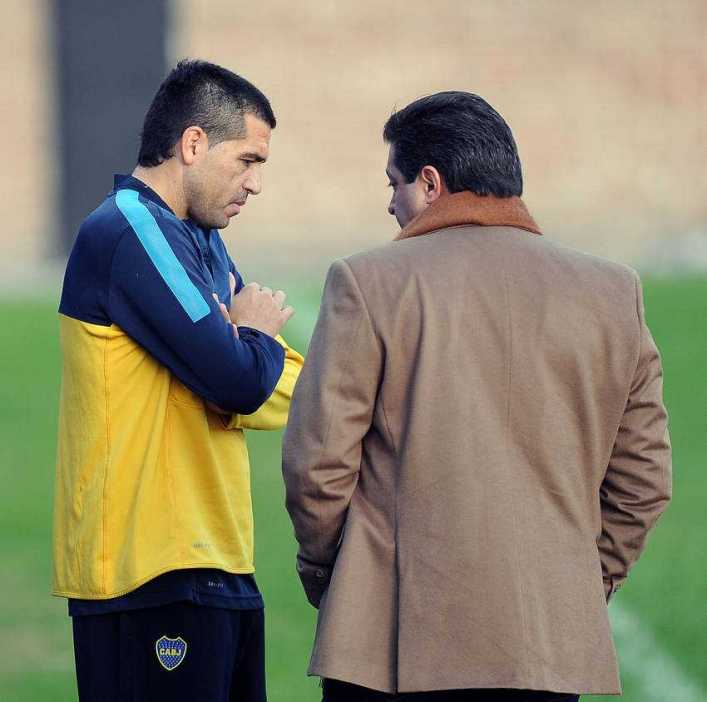 Angelici: “La continuidad de Riquelme está acordada en un 99 por ciento”