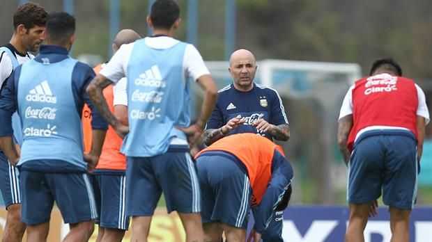 La cuenta regresiva: lo que Jorge Sampaoli olfatea